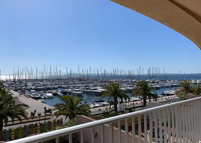Vue Sur Les Iles D\'Or